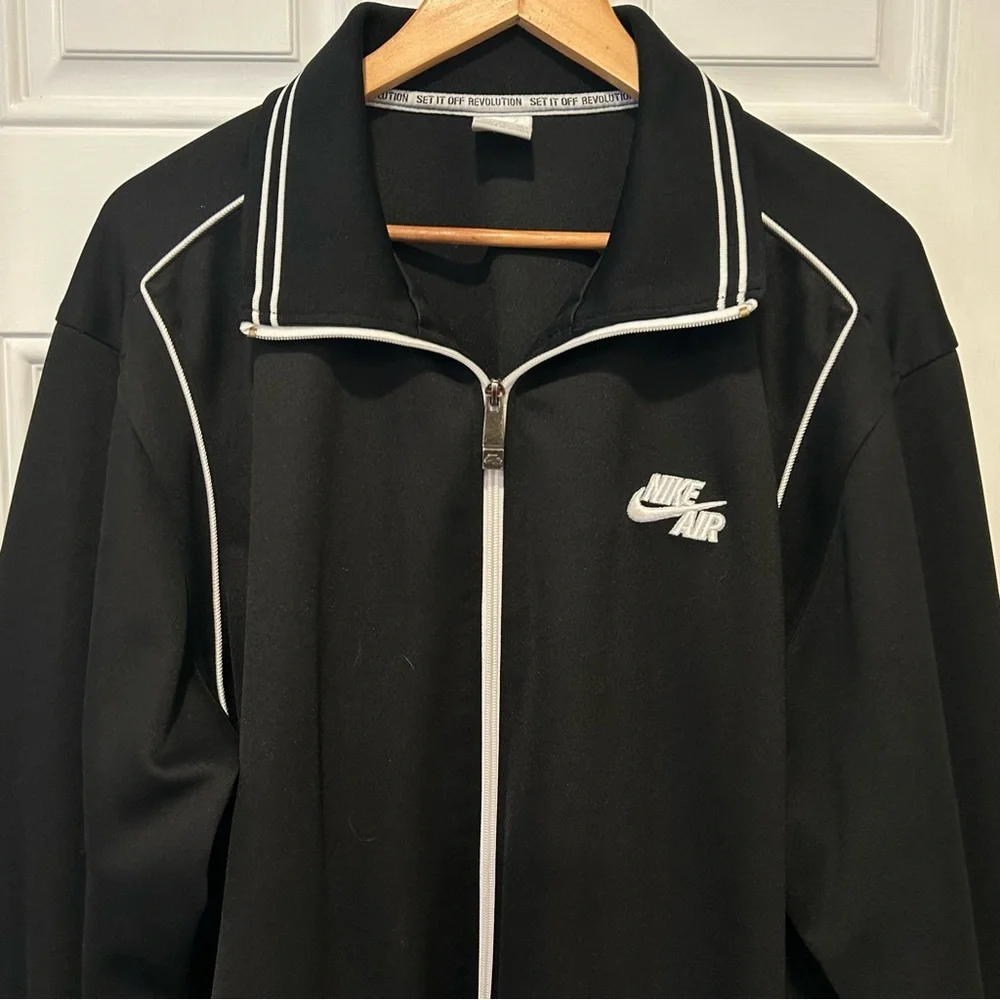 Nike Air Full Zip Men’s Track Jacket Black Sport Athletic Streetwear Sz XL